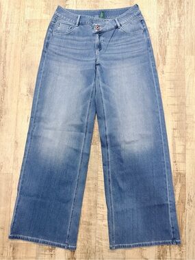 HALARA Light Blue Wide Leg Jeans - Criss Cross Button